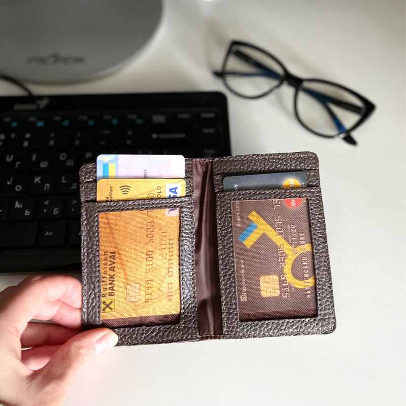 Обкладинка з RFID захистом для українського ID паспорта LOCKER's LID-Brown